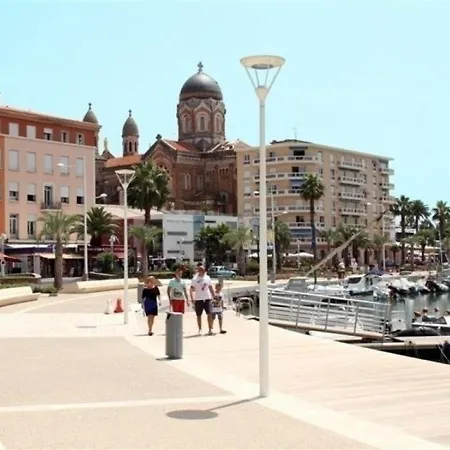 Apartment Emplacement Exceptionnel - Studio 2/3 Personnes - Proche Plage Et Centre Ville 2 Saint-Raphael (Var)